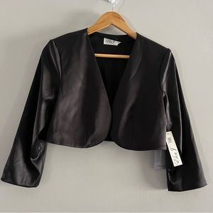 NWT Eliza J Bolo Jacket, Black Satin, Size 6, 3/4 Inch Sleeves, Open Front